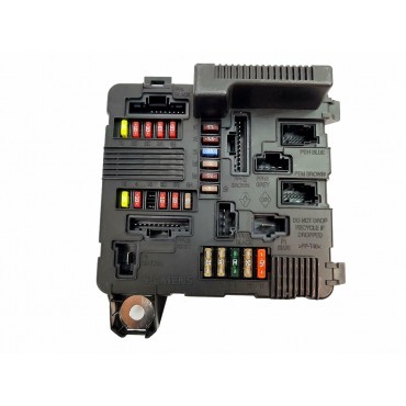 Bloc BSM Boitier Fusible Pour Renault Megane II 1.5 DCI 8200262385 8200306033