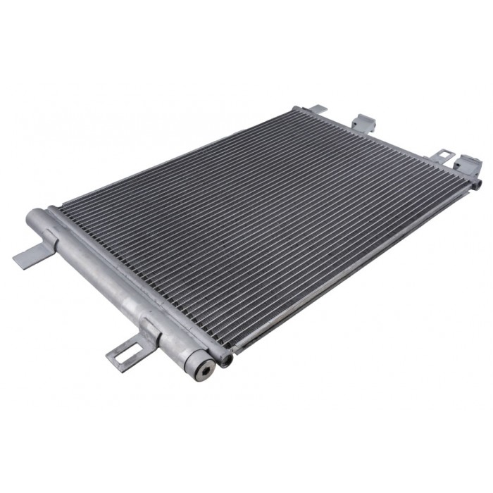 Condenseur de Clim Pour Mercedes Classe A B Cla Gla Glb A2475003900 2475003900