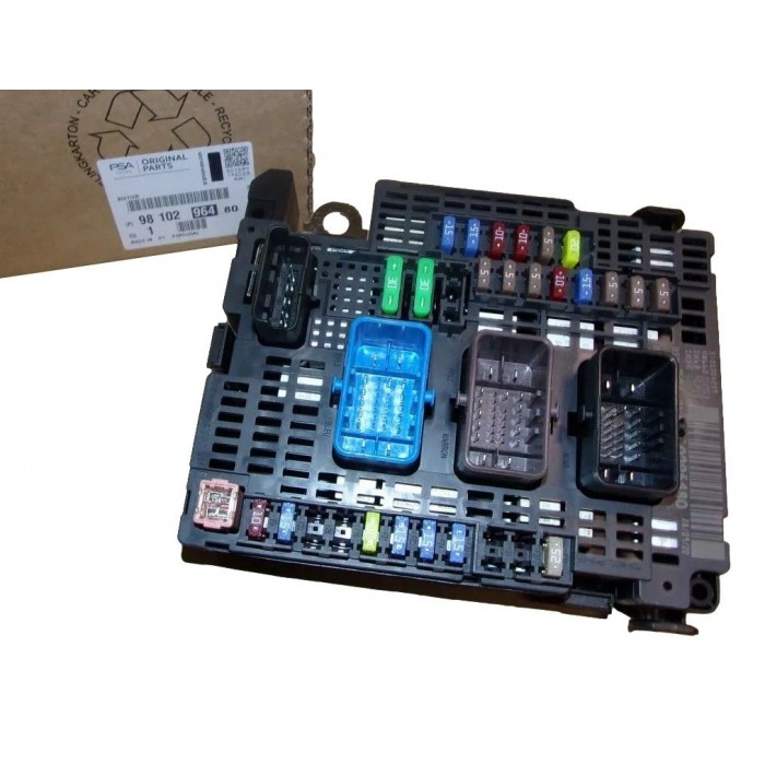 Module BSM Boite Fusibles Pour Citroën Ds5 Peugeot 508 I 9810296480