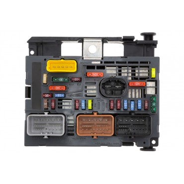 Boitier de Fusibles Pour Citroën Berlingo Jumpy II Peugeot Partner 6500FR