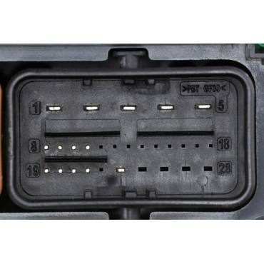 Boitier de Fusibles Pour Citroën Berlingo Jumpy II Peugeot Partner 6500FR