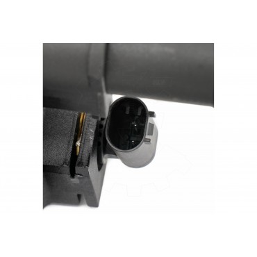 Bride de liquide de refroidissement Pour Chevrolet Cruze 96817255