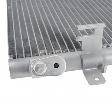 Condenseur de Climatisation Pour Chrysler Dodge Lancia 68050127AA 68050127AB