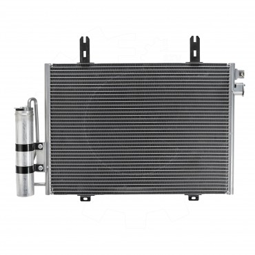 Condenseur de Climatisation Pour Renault Kangoo 7700301253 8200221131 8200708128