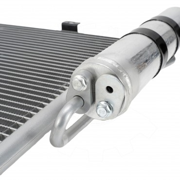 Condenseur de Climatisation Pour Renault Kangoo 7700301253 8200221131 8200708128