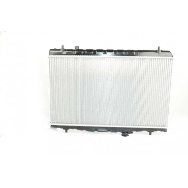 Radiateur Refroidissement Du Moteur Pour Hyundai Coupé Tiburon 253102C106