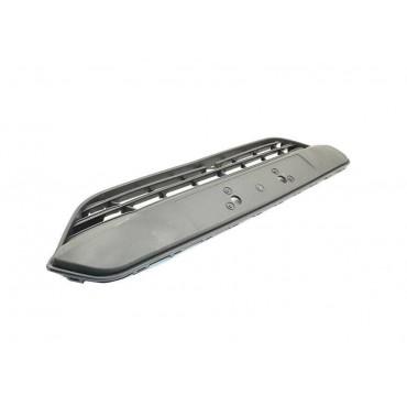 Calandre avant de pare choc...