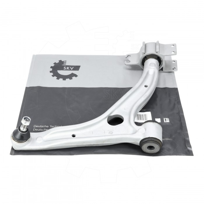 Triangle de Suspension Avant Droit inférieur Pour Mercedes-Benz CLA 2463301807