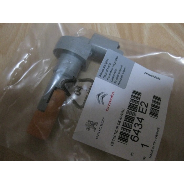 Capteur Niveau d'Eau Lave Glace Pour Peugeot 308 Citroën C4 643499, 6434E2