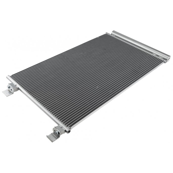 Condenseur de Clim Pour Renault Mercedes-Benz Nissan 921004575R 9211000Q0C