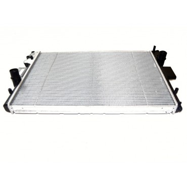 Radiateur Refroidissement Du Moteur Pour Iveco Daily III IV 500039637 504045489