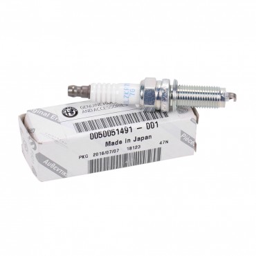 Bougie d'Allumage Pour Alfa Romeo Giulia Stelvio 68292346AA, 50051491