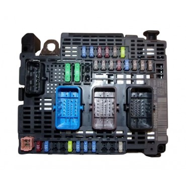 Module BSM Boite Fusibles Pour Citroën Ds5 Peugeot 508 I 9810296480