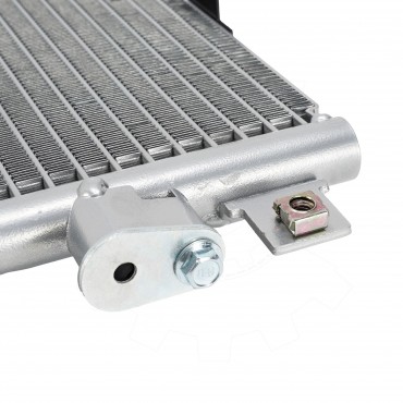 Condenseur de Climatisation Pour Renault Kangoo 7700301253 8200221131 8200708128