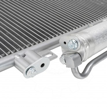 Condenseur de Climatisation Pour Renault Twingo II 8200448252 8660003445