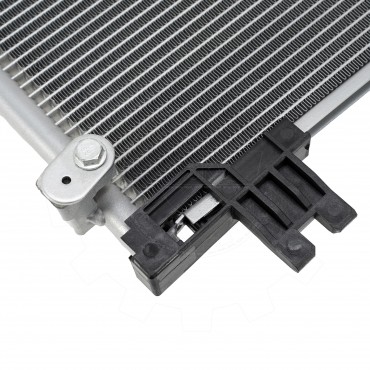 Condenseur de Climatisation Pour Toyota Yaris 884600D500 884600D550