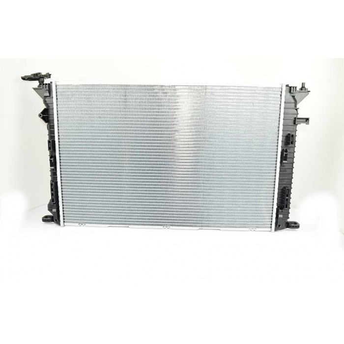 Radiateur Refroidissement Du Moteur Pour Audi A4 A5 A6 A7 Q5 TT 4G0121251B