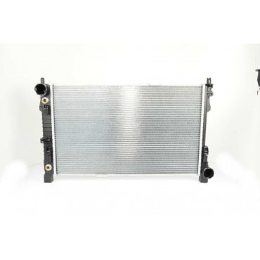 Radiateur Refroidissement Du Moteur Pour Mercedes-Benz Classe C CLC A2035000303
