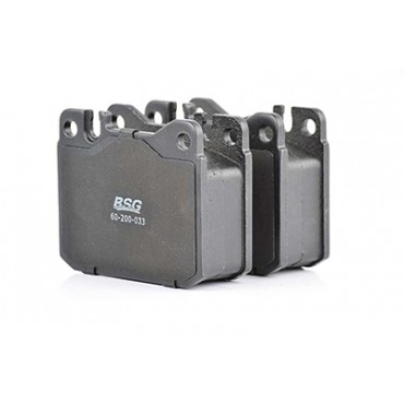 Kit Plaquette de Frein Avant Pour Mercedes-Benz /8 Coupé 0005863642 0005867542