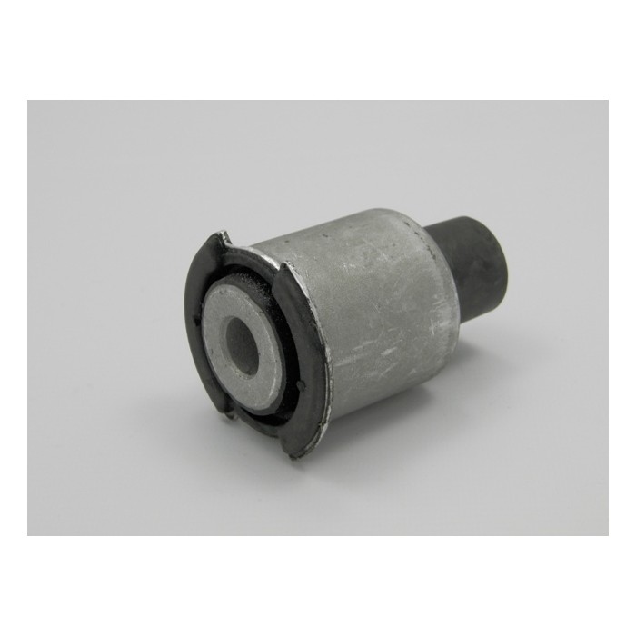 Silent Bloc de Bras de Suspension Pour Land Rover Range Rover III RGX000080