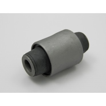 Silent Bloc de Bras de Suspension Pour Mitsubishi VIII Break MR162572