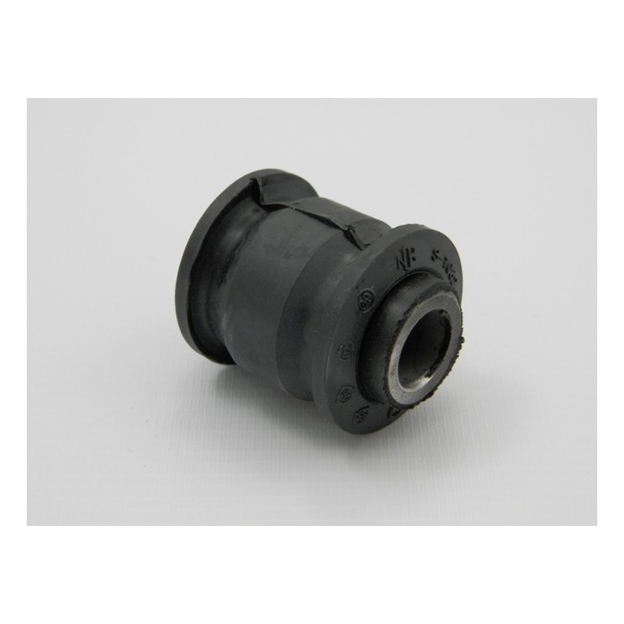 Silent Bloc de Bras de Suspension Pour Nissan Almera II Tino 55130AD000