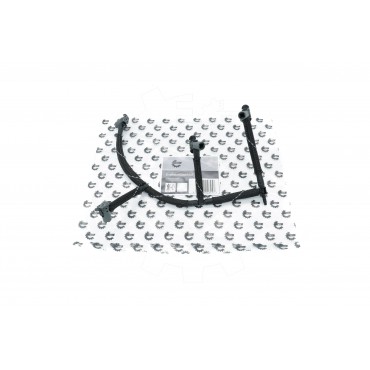 Tuyau de Carburant Pour VW Audi A3 Q2 Seat Skoda 04L130235B 04L130235T