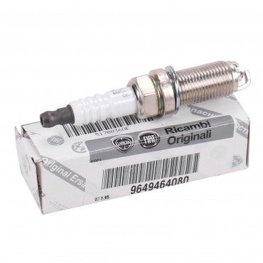 Bougie d'Allumage Pour Peugeot Fiat Citroën C1 C4 C5 C8 Evasion Jumpy Lancia