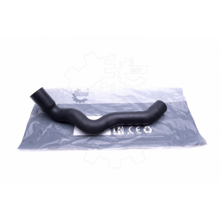 Tuyau de Refroidissement Pour Mercedes-Benz Classe E T-Model 2105013282